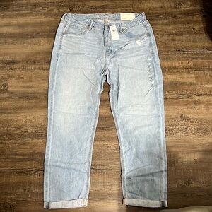 NWT America Eagle Tomgirl Jeans- Size 12